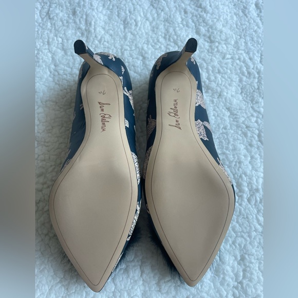 Sam Eldemen- sexy Pom Pom brocade heels - Picture 6 of 6